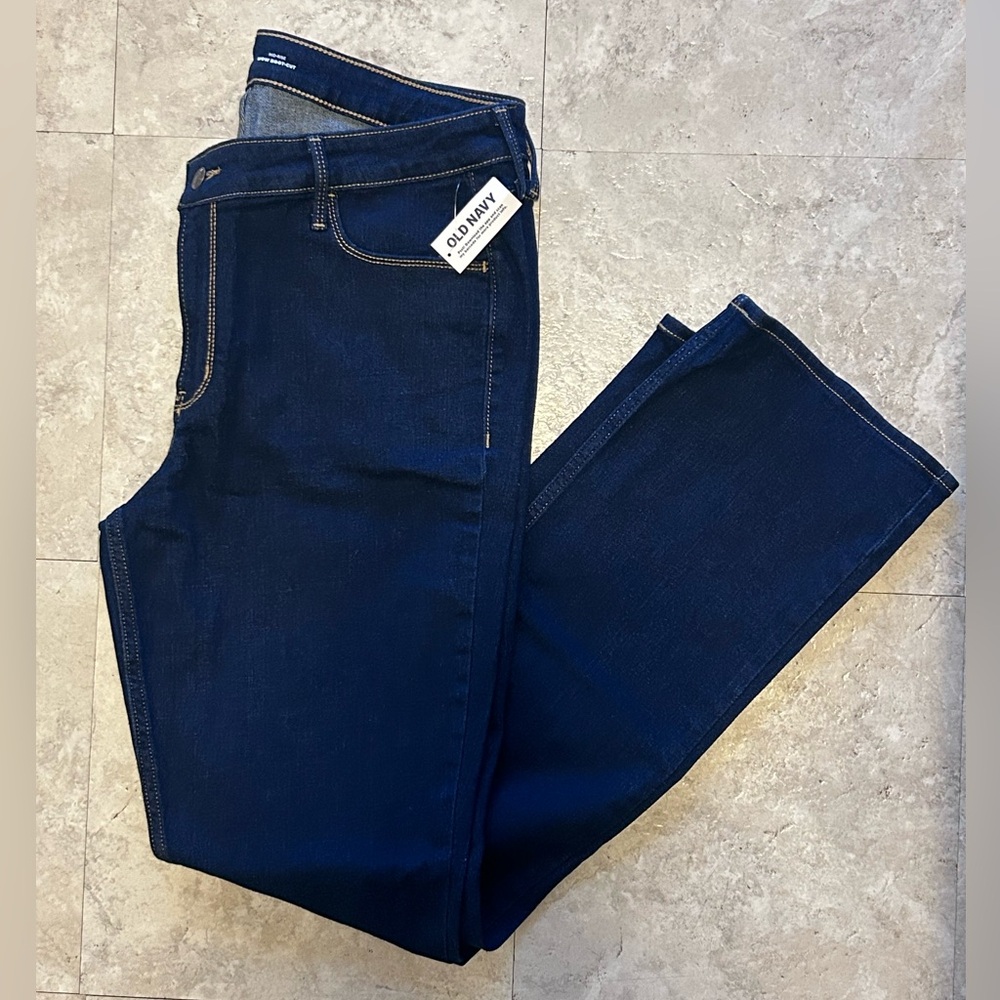 Old Navy Women’s Mid Rise Boot Cut Jeans